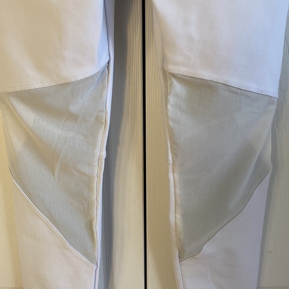 Heroine Sport White Tracking Legging Size Medium NWT - Picture 4 of 11